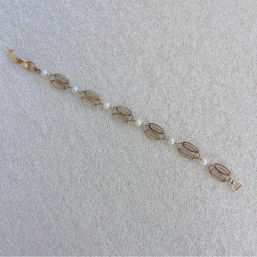 Vintage Van Dell Natural Pearl With 12k Gold Filled Bracelets 49$